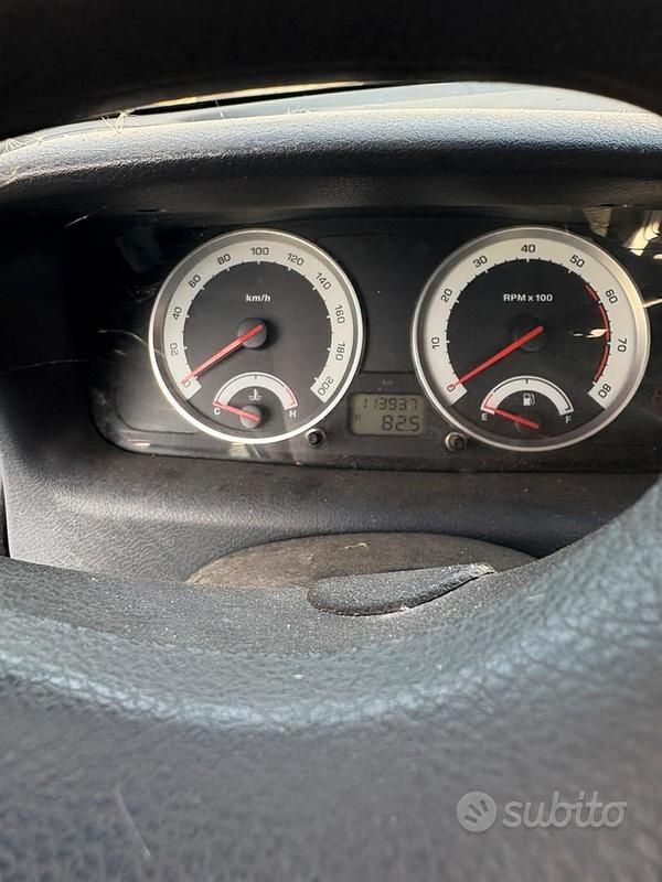 Usata Tata Indica 85 CV (62 kW) 2010 Grigio Berlina