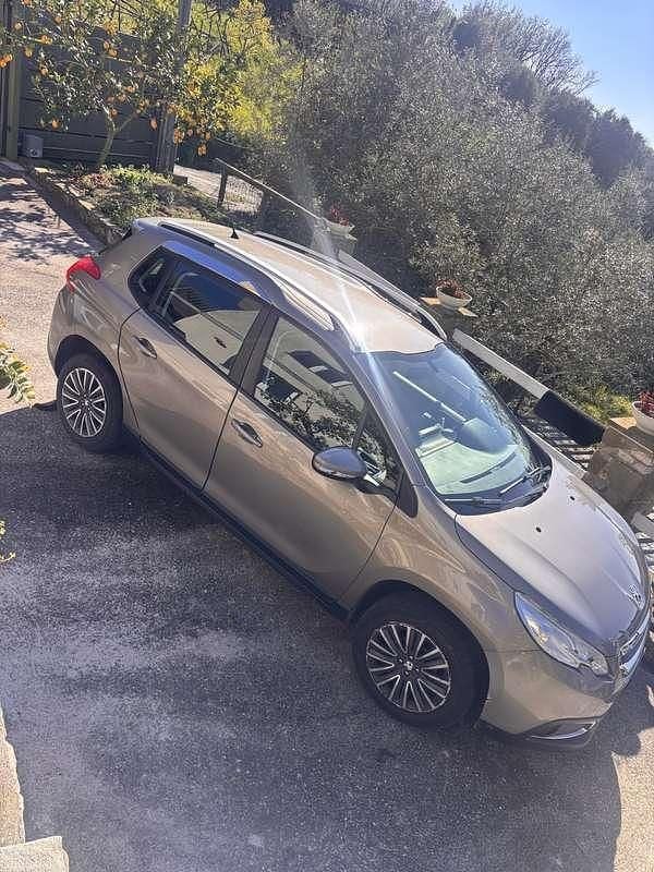 Gebraucht Peugeot 2008 Active 92 PS (67 kW) 2014 SUV