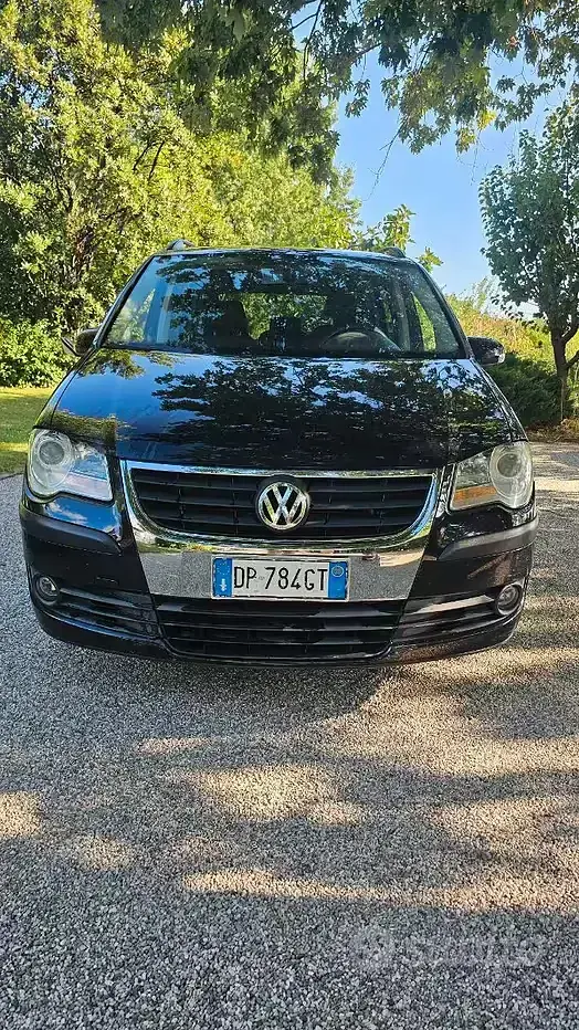 Usata VW Touran Trendline 102 CV (75 kW) 2008 Nero Monovolume