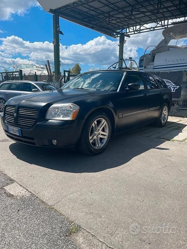 Usata Dodge Magnum 340 CV (250 kW) 2005 Station wagon