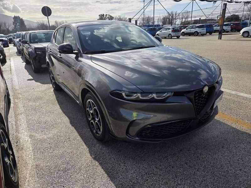 Usata Alfa Romeo Tonale Sprint 131 CV (96 kW) 2024 Grigio SUV