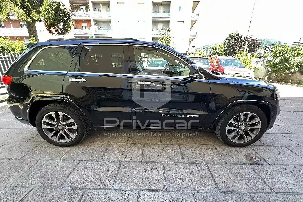 Usata Jeep Grand Cherokee Overland 250 CV (183 kW) 2017 Nero SUV