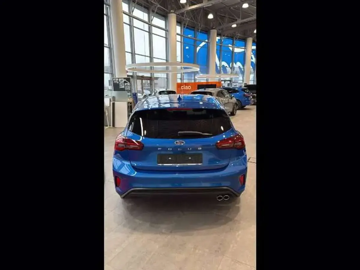Nuova Ford Focus ST-Line 125 CV (91 kW) 2026 Chrome blue  Berlina