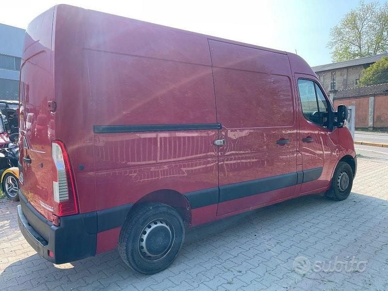 Usata Opel Movano Edition 136 CV (100 kW) 2021 Rosso Furgone