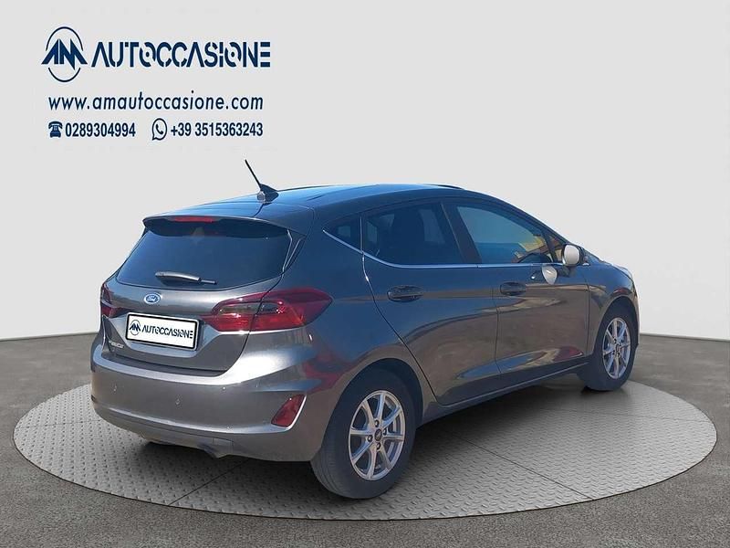 Usata Ford Fiesta Titanium 75 CV (55 kW) 2020 Grigio Utilitaria