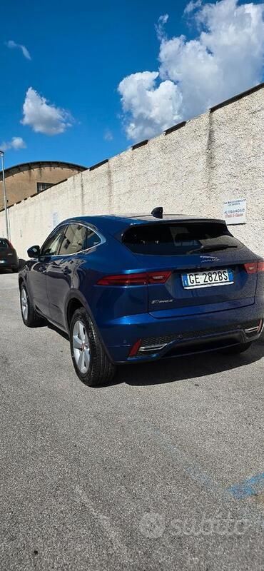 Usata Jaguar E-Pace 163 CV (119 kW) 2021 Blu SUV