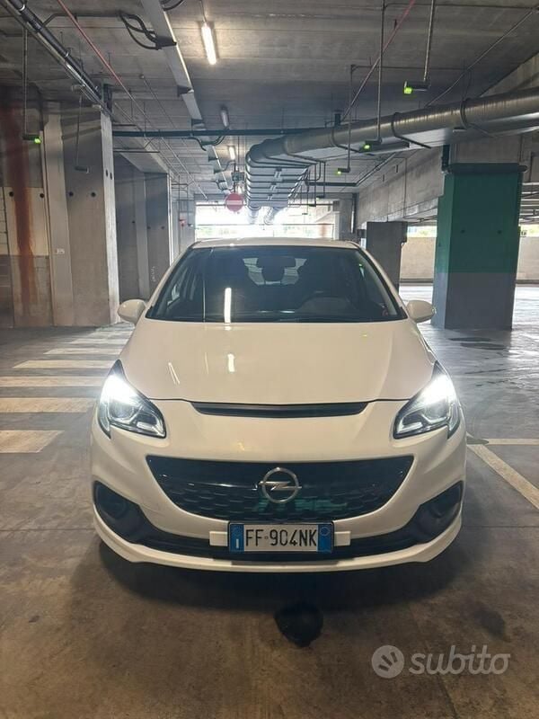 Usata 2016 Opel Corsa OPC Tre volumi | 7900 € - Immagine 1/4