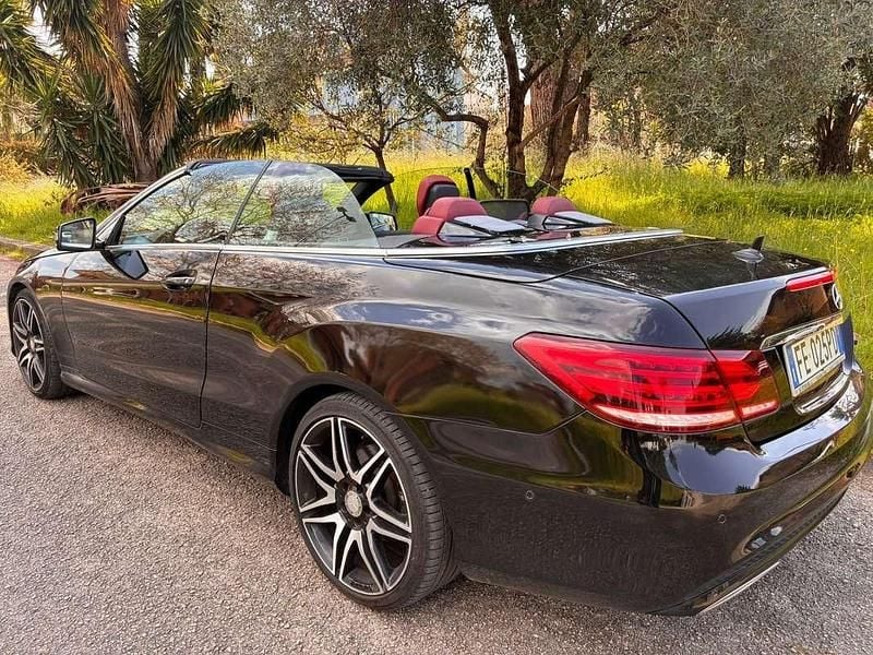 Usata Mercedes E250 204 CV (150 kW) 2015 Nero Cabrio