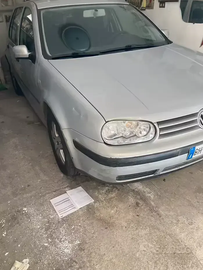 Usata VW Golf IV 110 CV (80 kW) 2000 Grigio Berlina