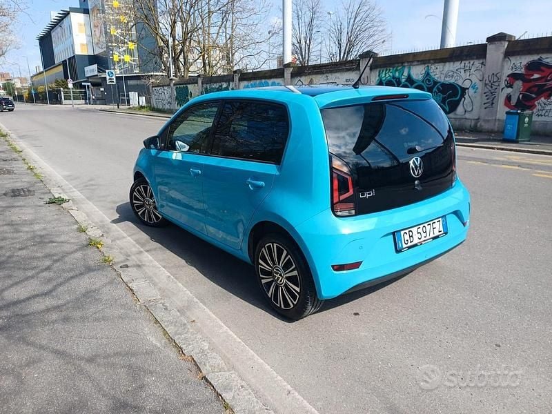 Usata VW up! Sport 2020 Blu Utilitaria