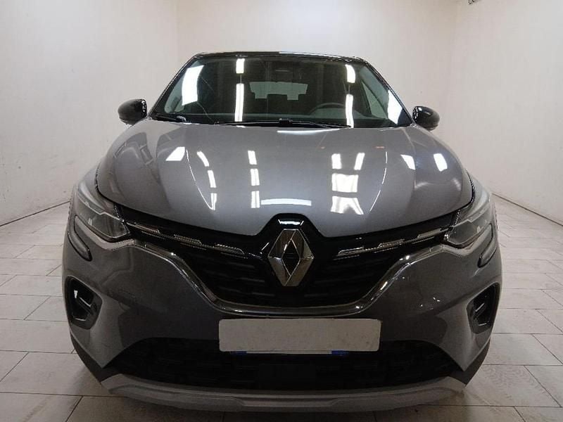Usado Renault Captur Techno 140 CV (102 kW) 2022 Gris SUV