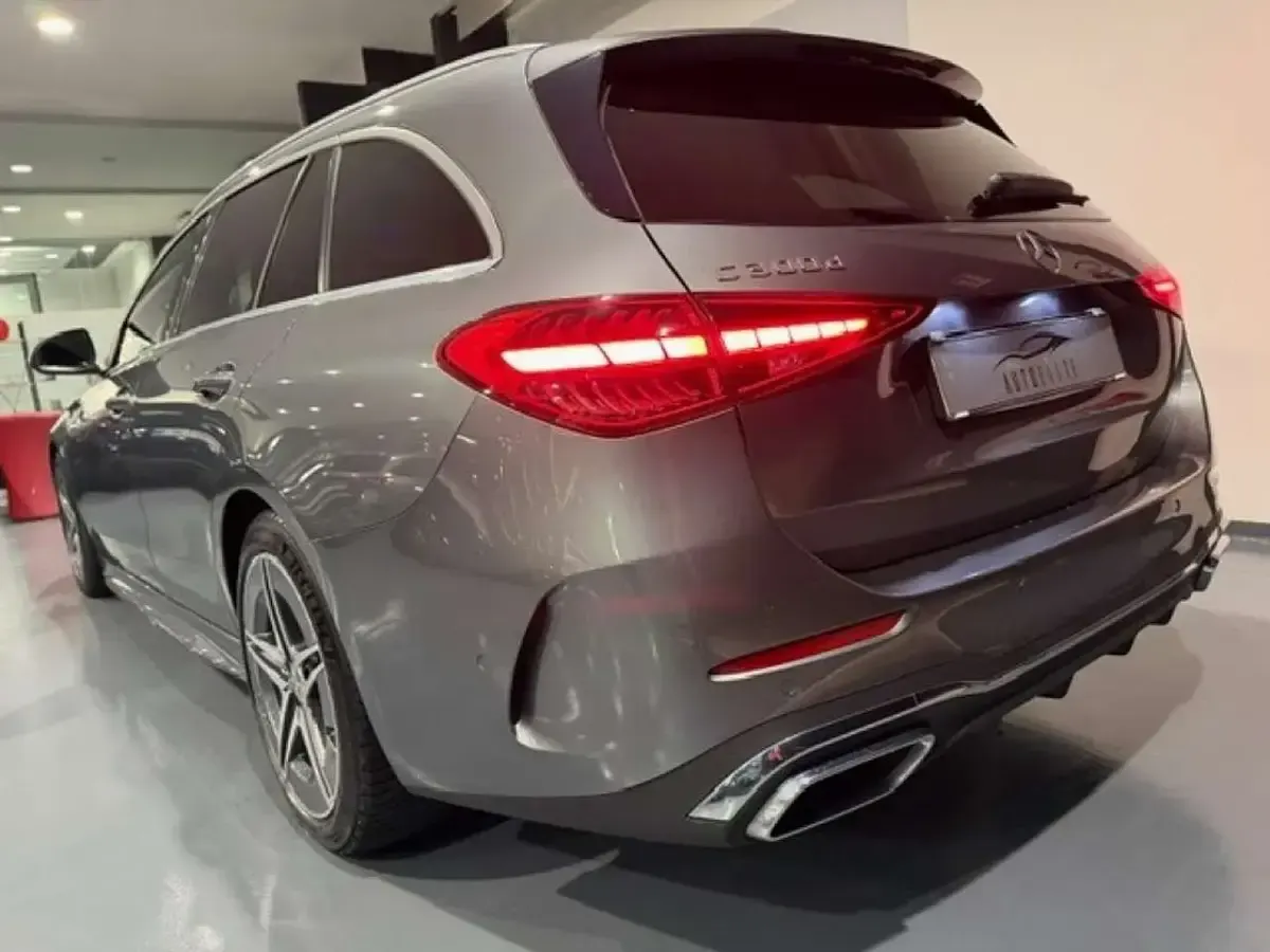 Usata Mercedes C300 Premium Plus 265 CV (194 kW) 2021 Antracite Station wagon
