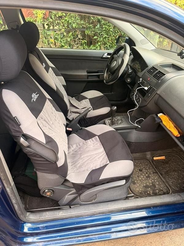 Usata VW Polo 2001 Blu Coupé