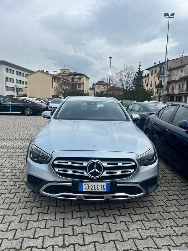 Usata Mercedes E220 All-Terrain 194 CV (142 kW) 2020 Station wagon