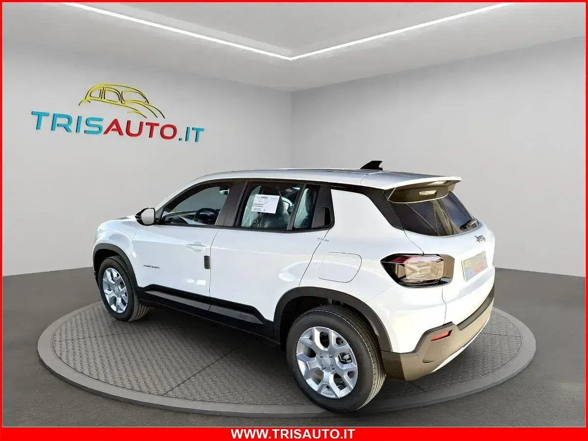 Nuova Jeep Avenger Altitude 100 CV (73 kW) 2026 Grigio SUV