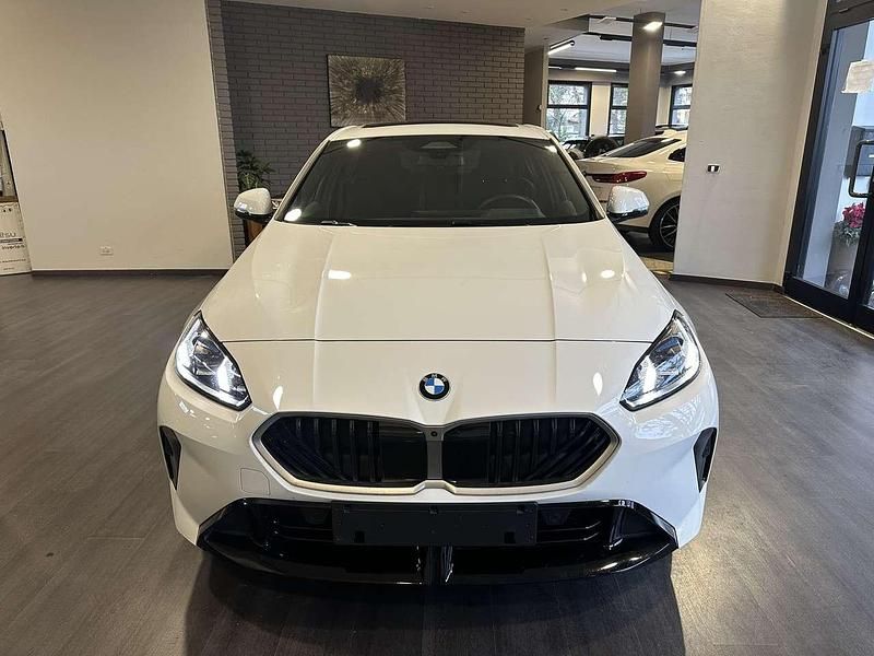 Usata BMW 120 M Sport 163 CV (119 kW) 2025 Bianco Utilitaria