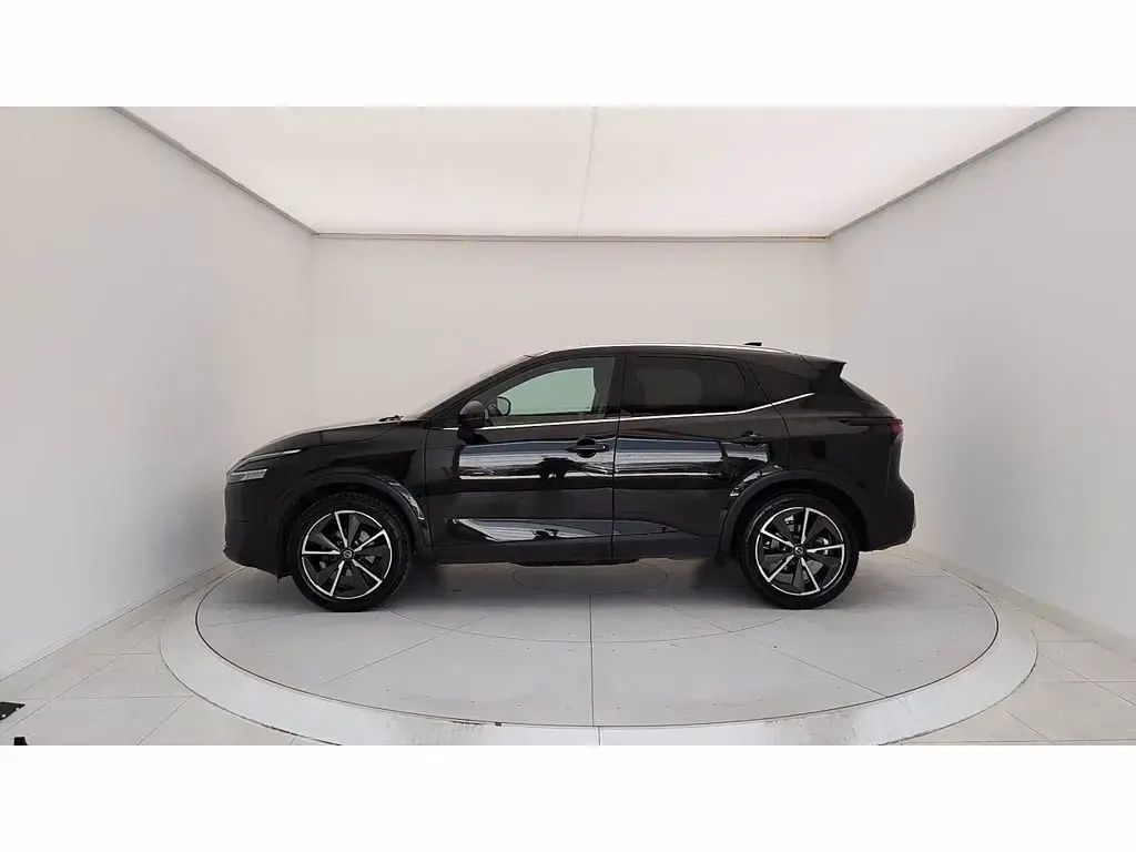 Usata Nissan Qashqai Tekna 140 CV (102 kW) 2022 Nero SUV