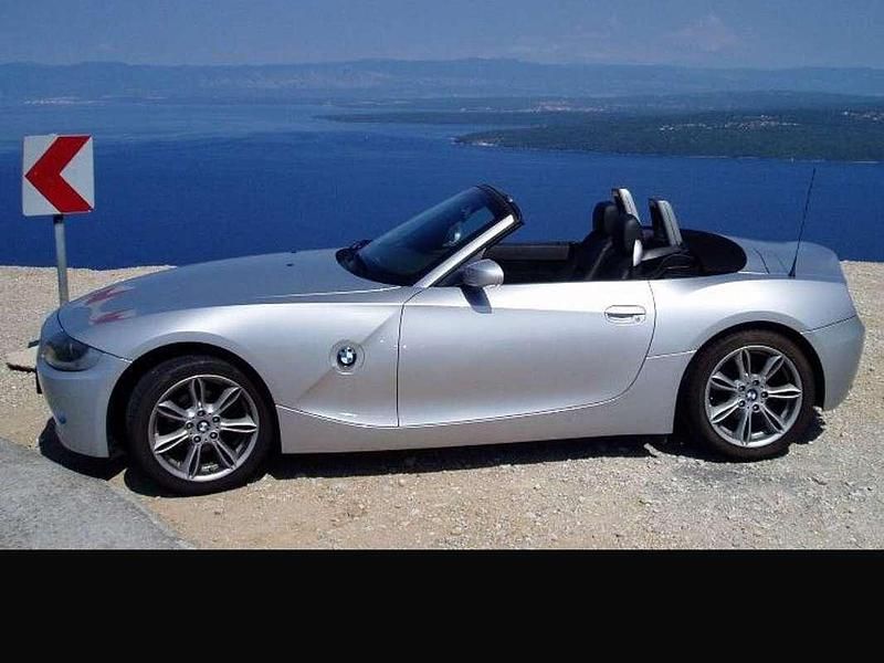 Argento Usata 2004 BMW Z4 Cabrio | 6300 € (Super prezzo) - Immagine 1/4