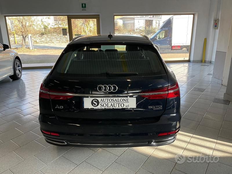 Usata Audi A6 Sport 204 CV (150 kW) 2019 Blu/azzurro Station wagon
