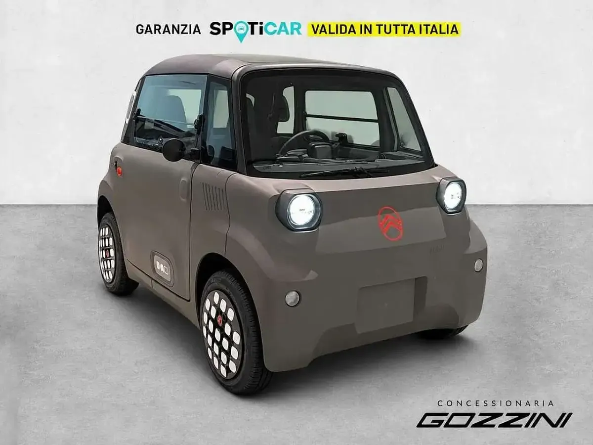 Nuova Citroën AMI 2026 Grigio Berlina