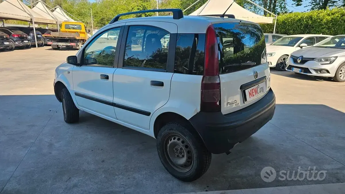 Usado Fiat Panda 4x4 Active 69 CV (50 kW) 2006 Blanco Utilitario