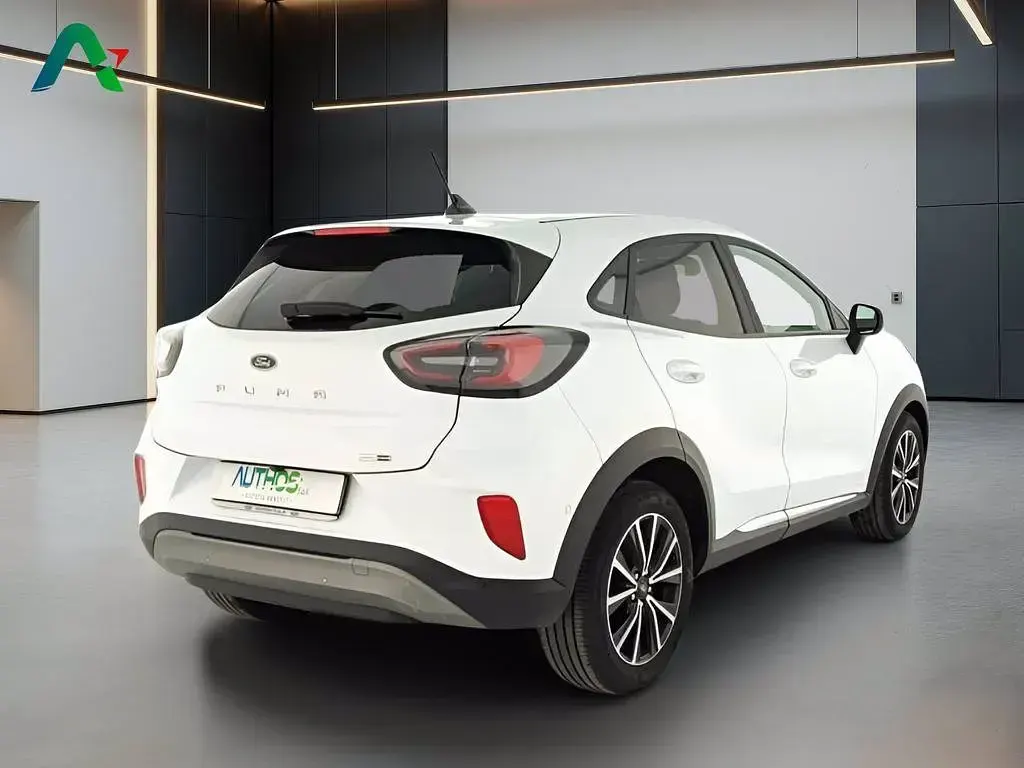 Usata Ford Puma Titanium 125 CV (91 kW) 2022 Bianco SUV