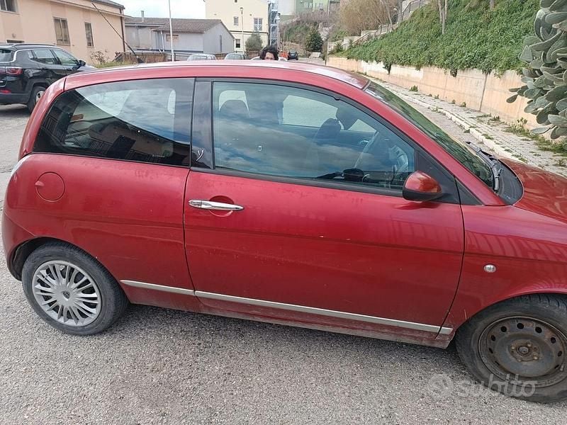 Usata Lancia Ypsilon 2007 Rosso Utilitaria