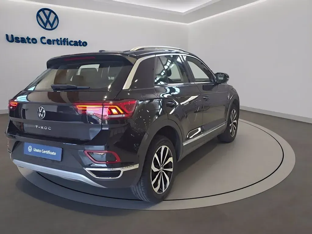 Usata VW T-Roc Style 150 CV (110 kW) 2024 Nero perla SUV
