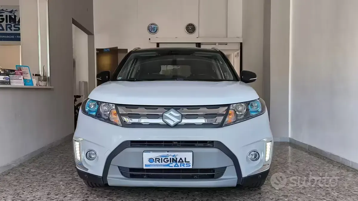 Usata Suzuki Vitara 120 CV (88 kW) 2017 Bianco SUV