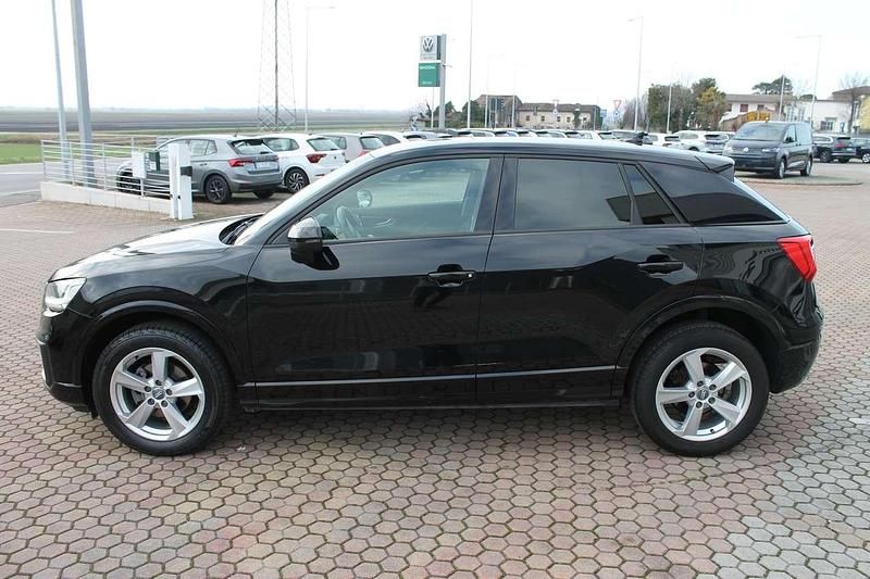 Usata Audi Q2 Admired 116 CV (85 kW) 2019 Nero metallizzato SUV