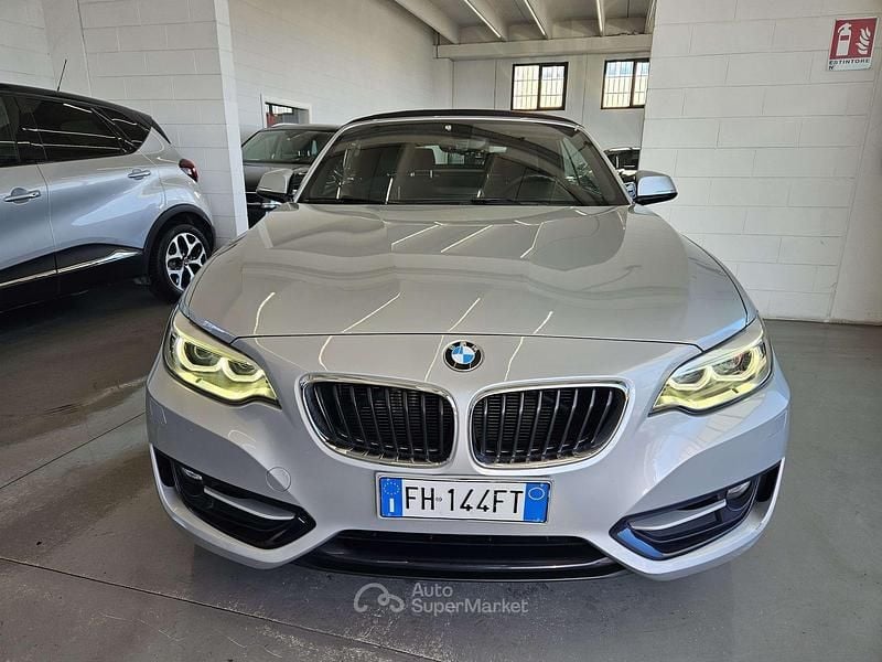Usata BMW 220 Sport Line 190 CV (139 kW) 2017 Argento Cabrio