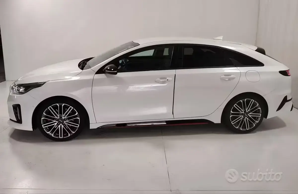 Usata Kia ProCeed 204 CV (150 kW) 2019 Bianco Station wagon