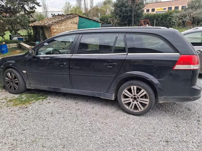 Usata Opel Vectra 2006 Nero Station wagon