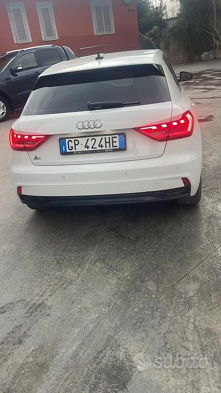 Usata Audi A1 105 CV (77 kW) 2023 Bianco SUV