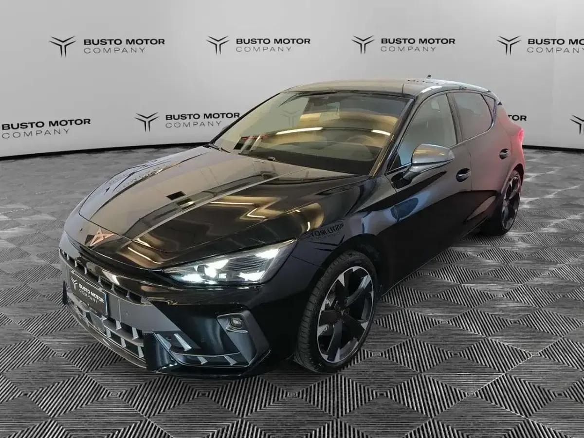 Usata Cupra Leon 150 CV (110 kW) 2025 Nero / metallizzato Berlina