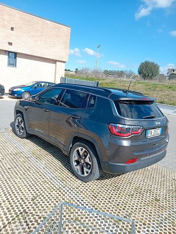 Usata Jeep Compass 120 CV (88 kW) 2018 Marrone SUV