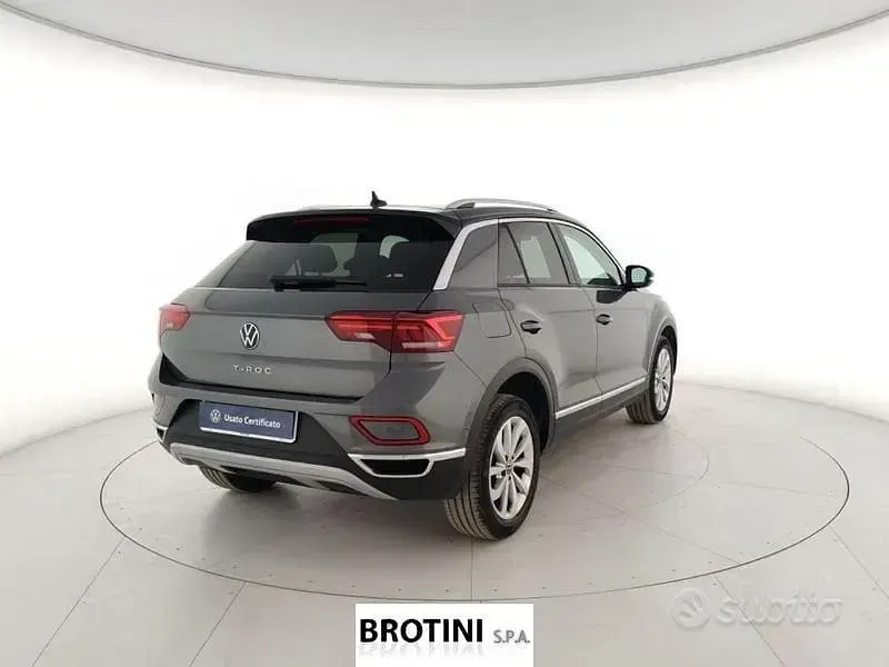 Occasion VW T-Roc Style 110 PK (80 kW) 2023 Grijs SUV