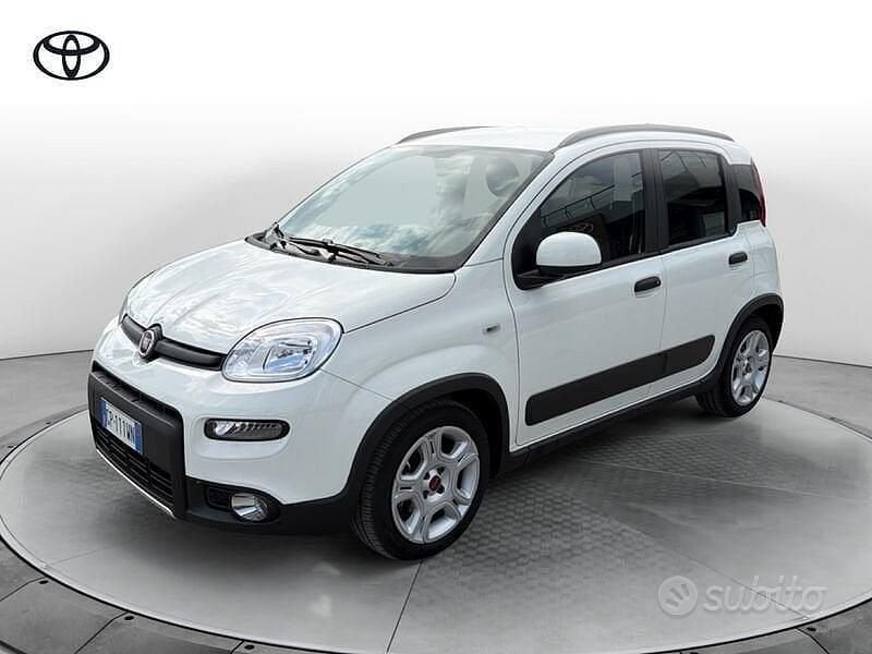 Usata Fiat Panda S 70 CV (51 kW) 2023 Bianco Utilitaria