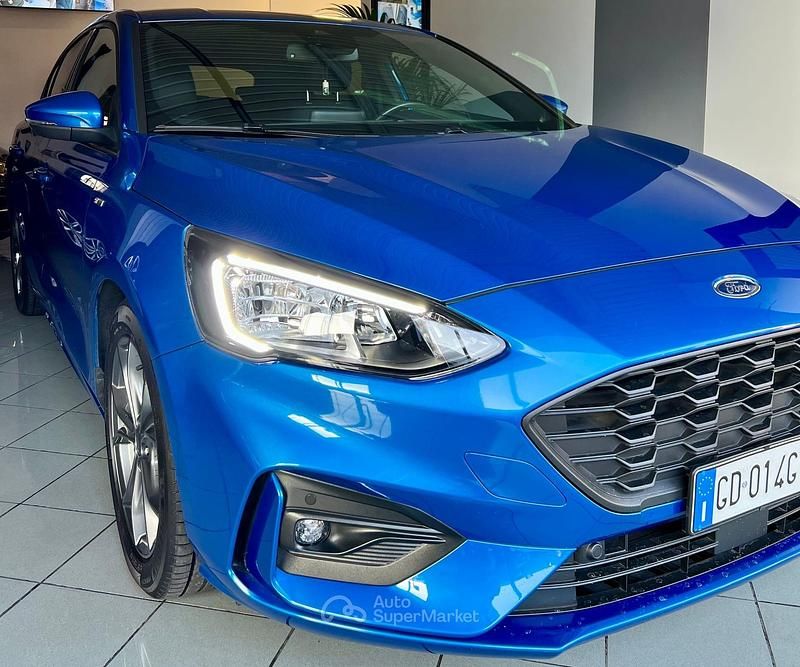 Usata Ford Focus ST-Line 155 CV (114 kW) 2021 Blu Berlina