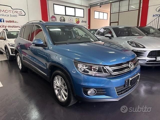Usata VW Tiguan Sportline 140 CV (102 kW) 2013 Blu SUV
