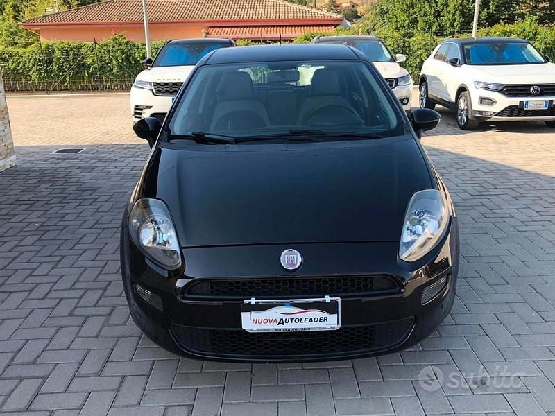 Usata Fiat Punto Evo 77 CV (56 kW) 2012 Nero Utilitaria
