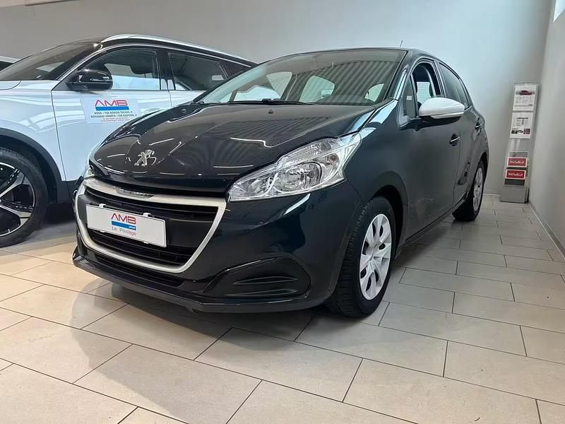 Usata Peugeot 208 Active 67 CV (49 kW) 2019 Nero Utilitaria