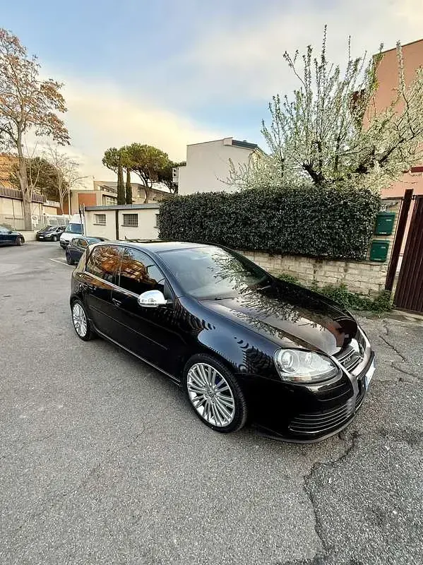 Usata VW Golf IV R 250 CV (183 kW) 2006 Nero Berlina