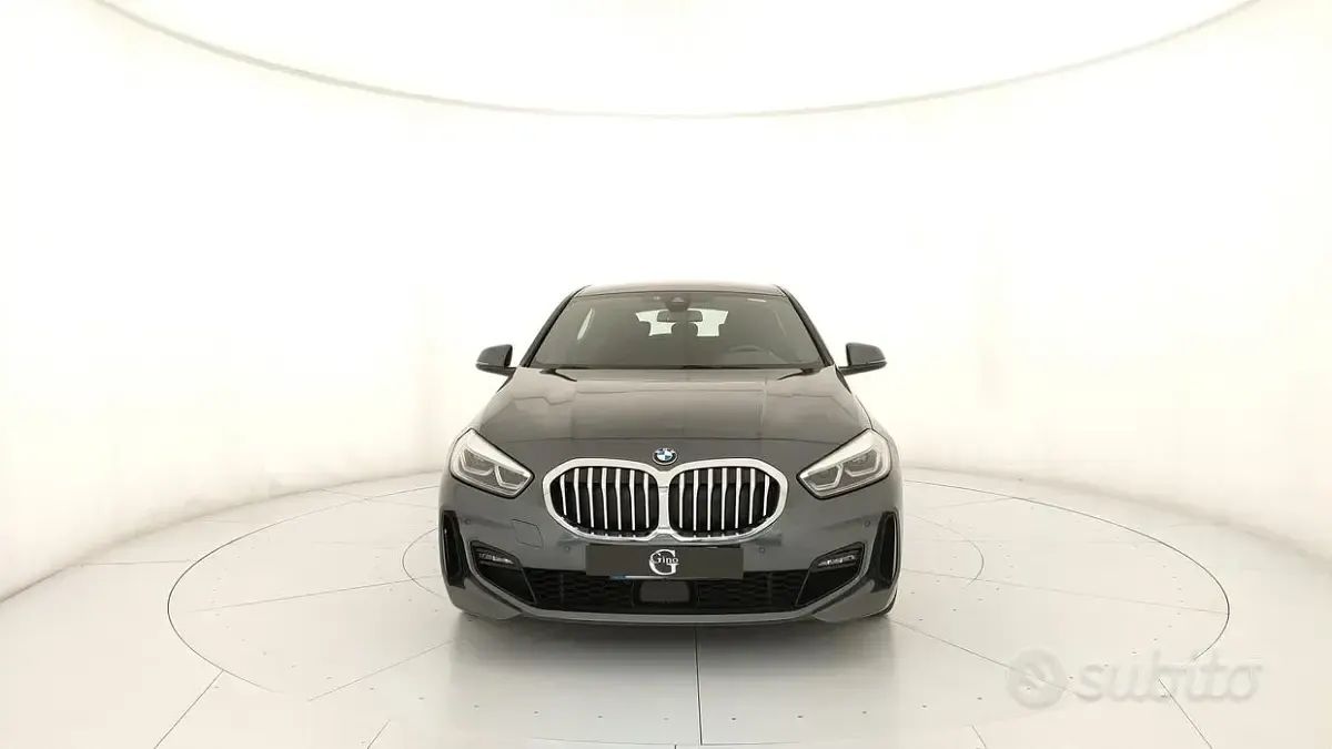 Usado BMW 118 M Sport 150 HP (110 kW) 2021 Non disponibile Citadino