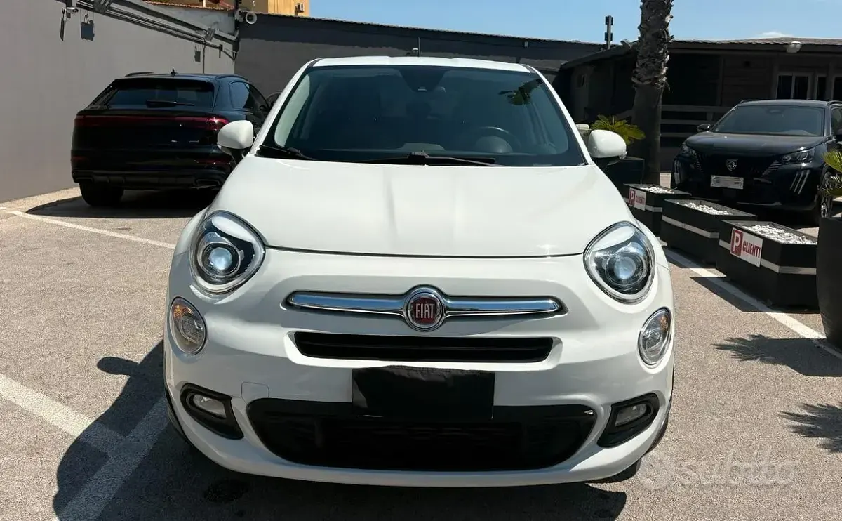 Usata Fiat 500X Lounge 120 CV (88 kW) 2017 Bianco SUV