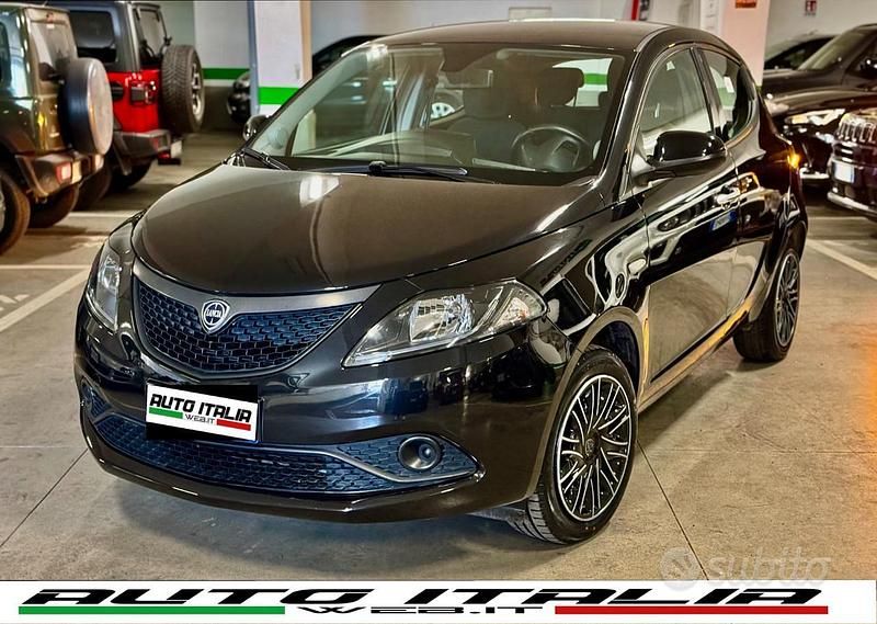 Nero Usata 2022 Lancia Ypsilon Gold Due volumi | 9500 € (Super prezzo) - Immagine 1/4
