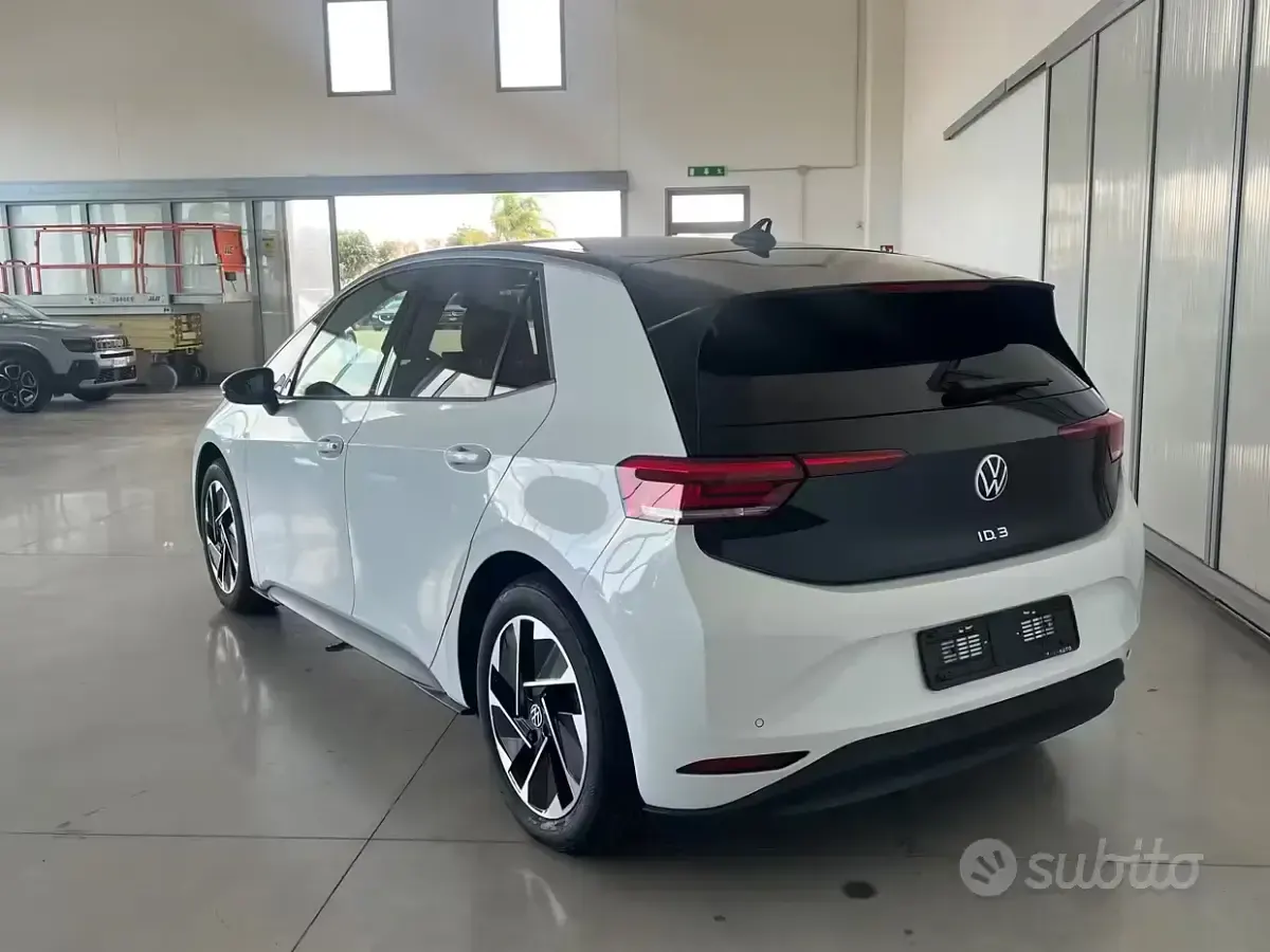 Nuova VW ID.3 Pure 69 kW (95 CV) 2026 Bianco Utilitaria