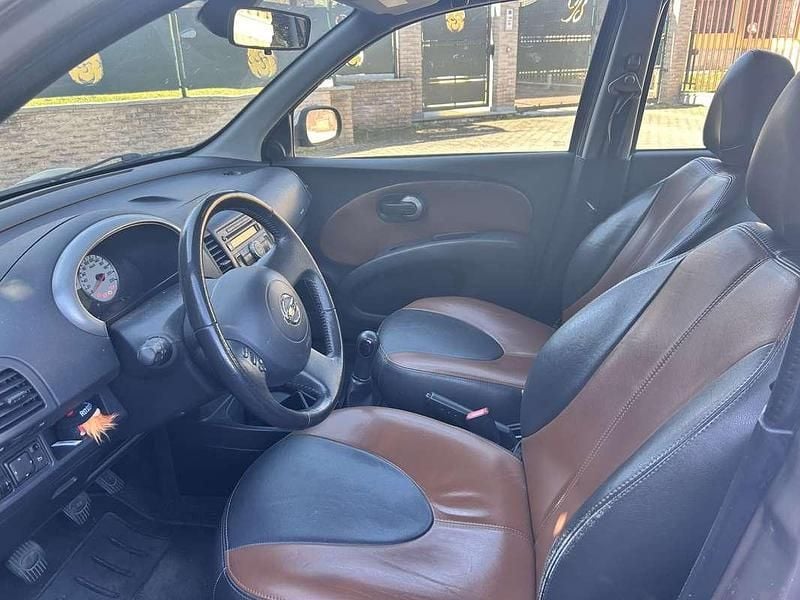 Usata Nissan Micra 65 CV (47 kW) 2008 Bronzo Berlina