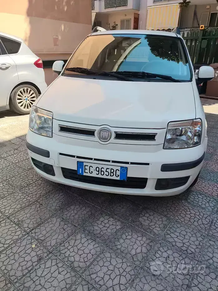 Usata Fiat Panda 69 CV (50 kW) 2011 Bianco Utilitaria