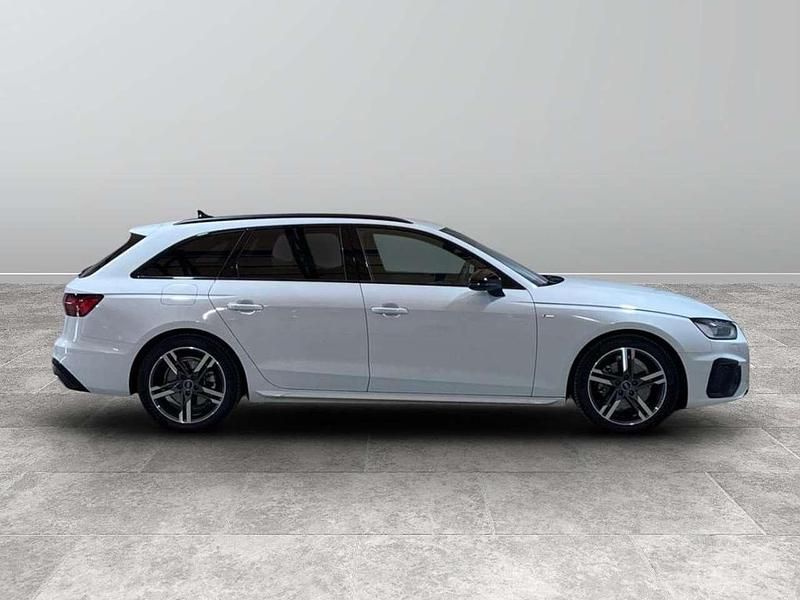 Usata Audi A4 S-Line 136 CV (100 kW) 2024 Bianco ghiaccio metallizzato Station wagon